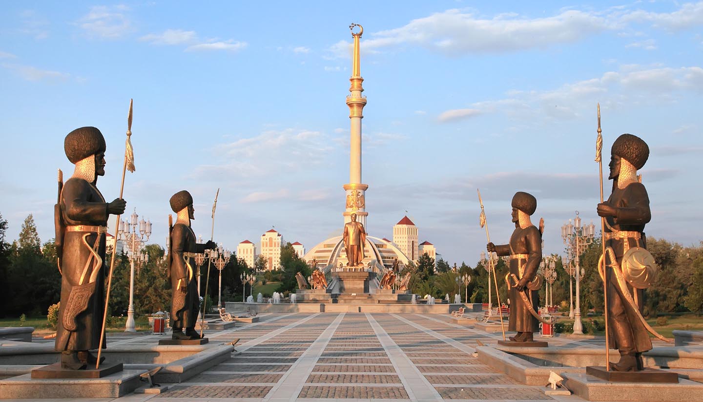 Turkmenistan - Monument Arch of Independence, Turkmenistan